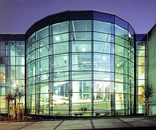 Wohnland Reutlingen Verbindungsgebaude 5237 2 Beschnitten Bearbeitet